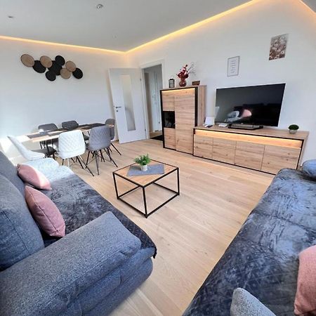 Modern Flat Vienna With Two Rooms Buitenkant foto