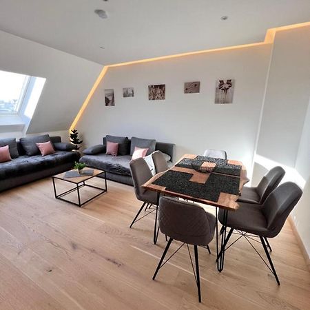 Modern Flat Vienna With Two Rooms Buitenkant foto