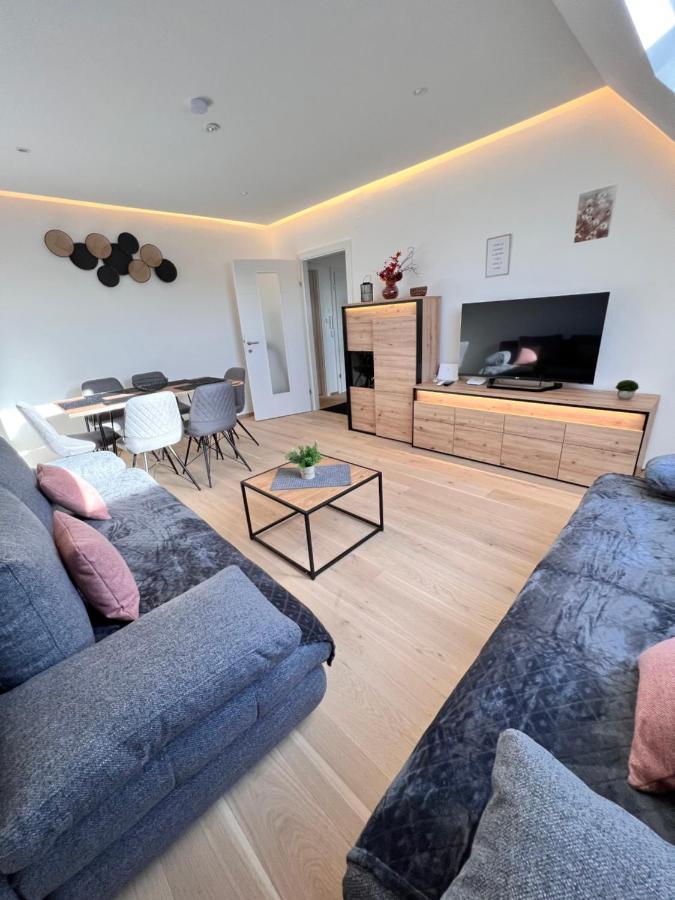 Modern Flat Vienna With Two Rooms Buitenkant foto
